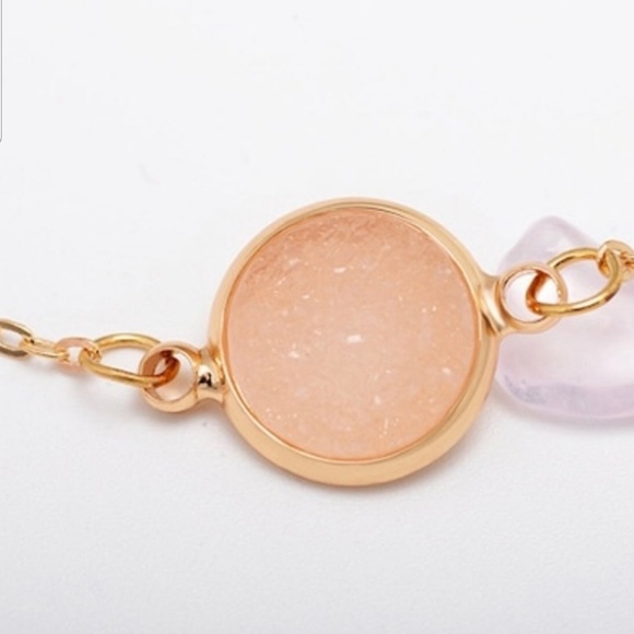 💕 1 left💕Rose Druzy Crystal Gold Charm Necklace - Picture 2 of 5